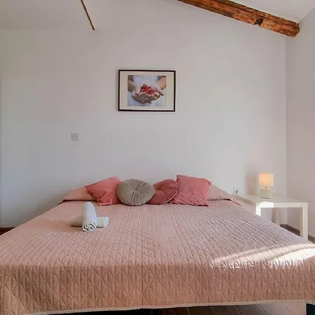 Rustikales Studio-apartment Nur 700 Meter Zum Strand Mit Meerblick Appartement